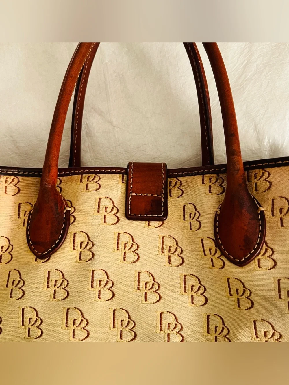 Dooney & Bourke Monogram Satchel Top Handle Turn Lock Zip Red Lining Refurbished